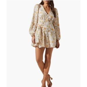 ASTR the Label Floral Mini Wrap Dress NWT